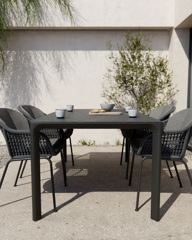 Pulse dining set with stacking chairs from Royal Garden. 