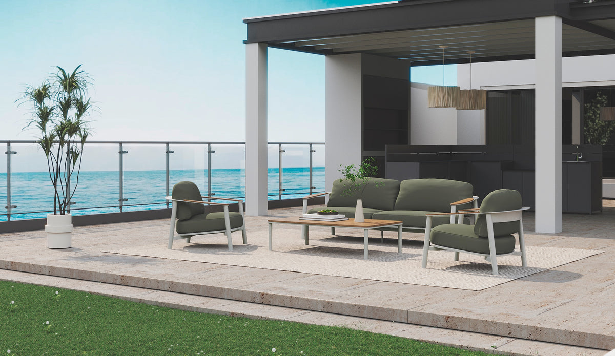 Royal Garden Kemo Lounge Sofa Set in green.